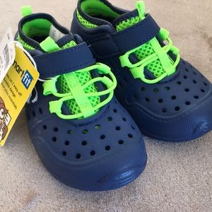 Toddler water shoes
